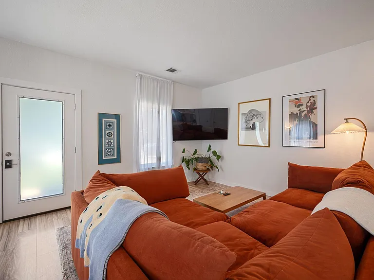 4603 Ribbecke Ave — Photo 8