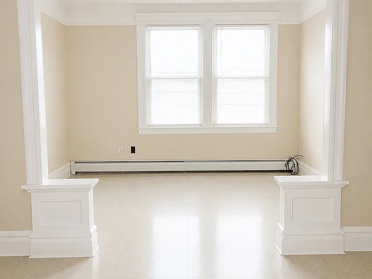 16 Stuyvesant Ave #1 — Photo 2