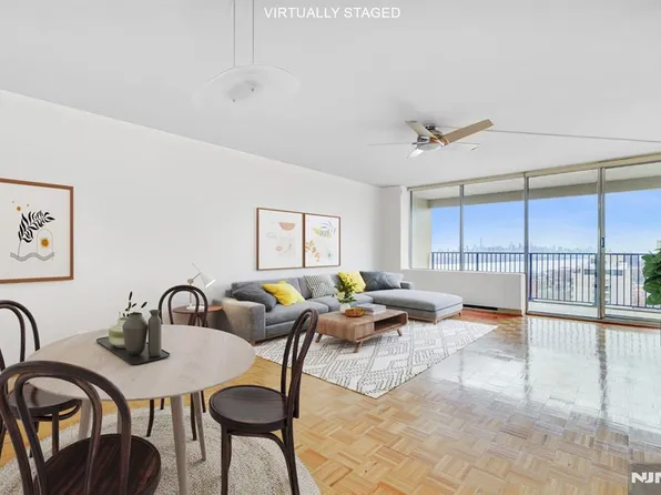 5 Horizon Rd APT 1905, Fort Lee, NJ 07024