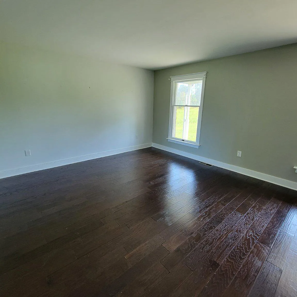5 bed, 3.5 bath, 2976 sqft, $3,400 — Photo 4