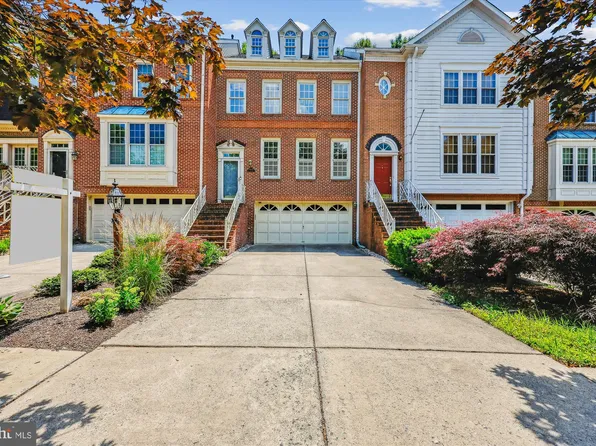 9938 Foxborough Cir, Rockville, MD 20850