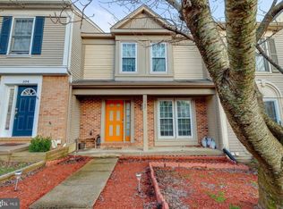 102 Batley Ct, Fredericksburg, VA 22406
