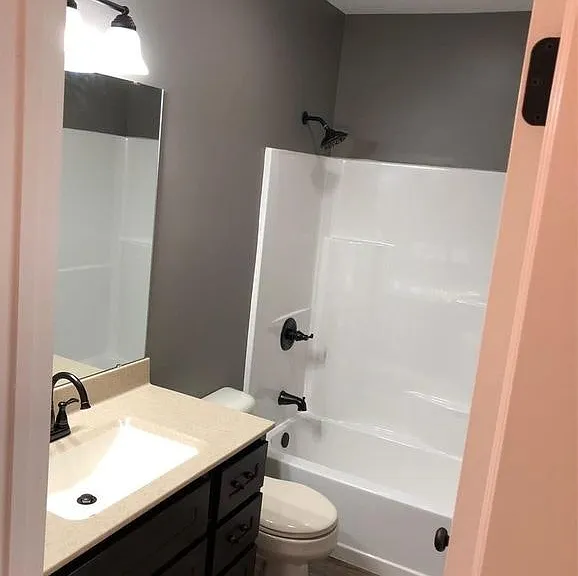 112 N Delaware St #112 DELAWARE AVE — Photo 3