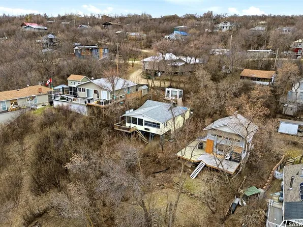 57 Sebolt BAY, Lumsden Beach, SK S4S 4C0