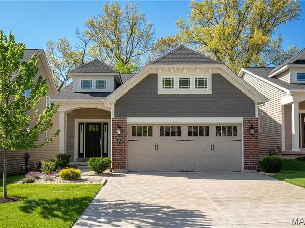 2750 McClay Rd, Saint Charles, MO 63303
