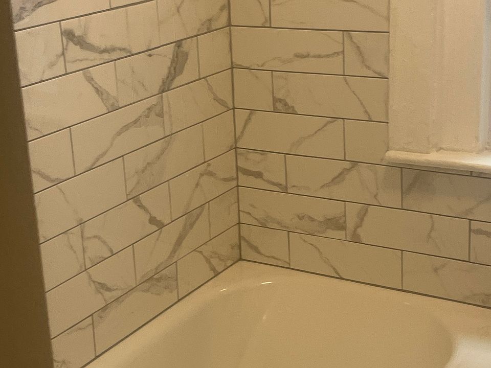 1st image of 946 Macdade Blvd #1B