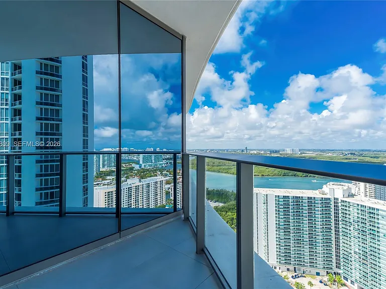 15701 Collins Ave #2903 — Photo 31