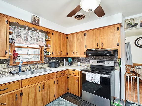 4th image of 341 Lookout Ave