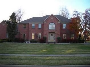 123 Lakhani Ln, Canfield, OH