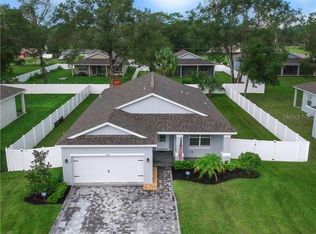 106 W 8th St, Chuluota, FL 32766
