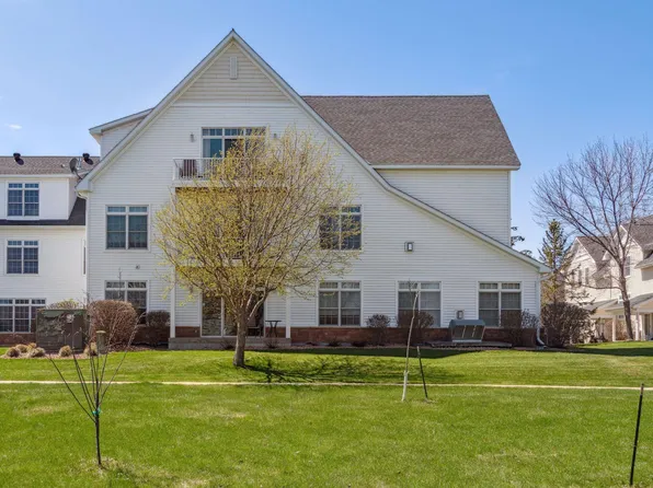 2100 Old School Rd APT 104, Mound, MN 55364