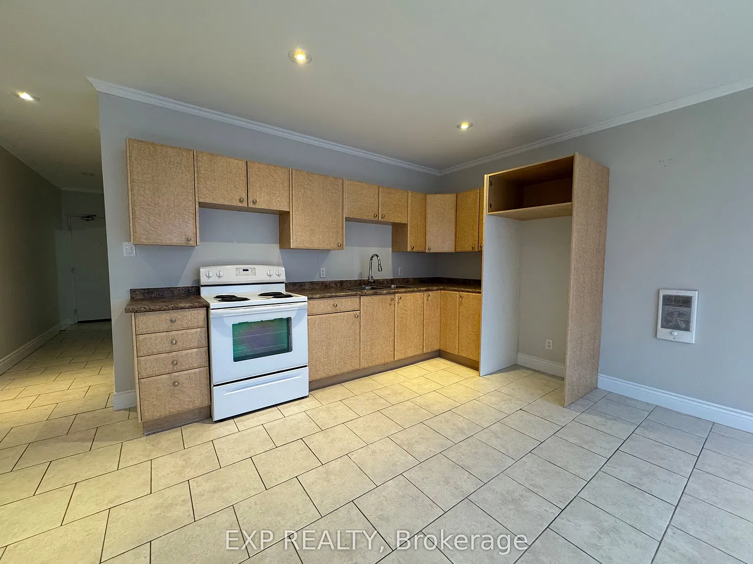 1 bed, $1,800 — Photo 4