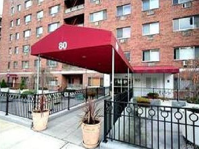 1st image of 80 E Hartsdale Ave APT 723