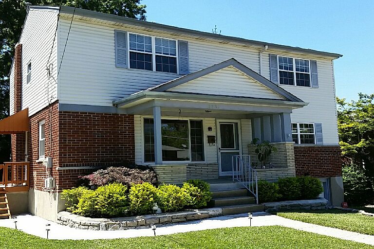 1st image of 5751 Childs Ave