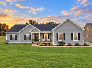 269 Crabtree Ln, Bowling Green, KY 42103