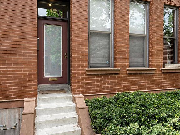 5th image of 15 Manhattan Mews