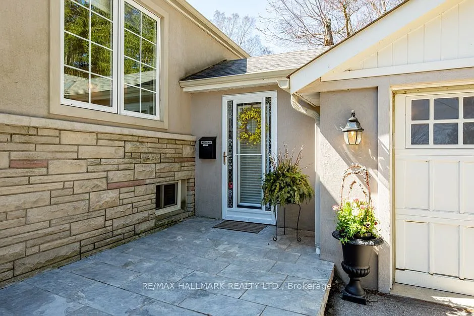 3 bed, $4,000 — Photo 4
