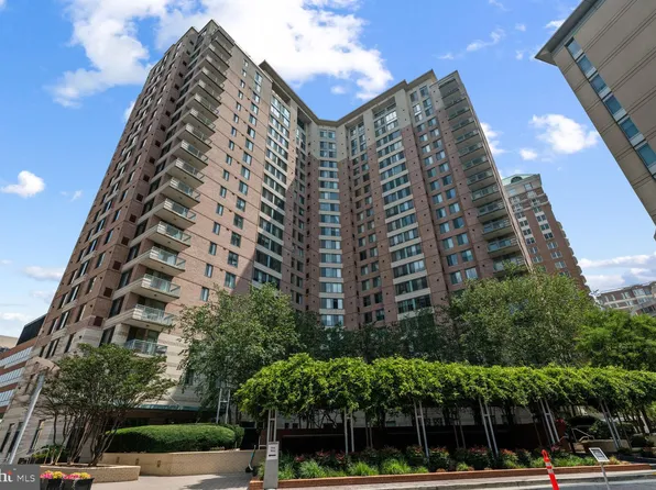 851 N Glebe Rd APT 1607, Arlington, VA 22203