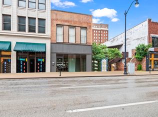 9 W Old State Capitol Plz #A, Springfield, IL 62701