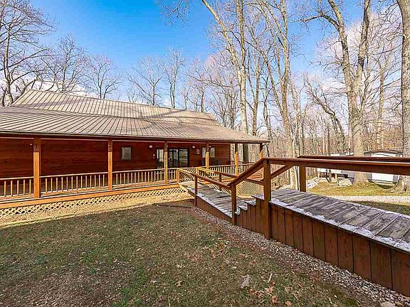 5th image of 413 Beechwood Dr
