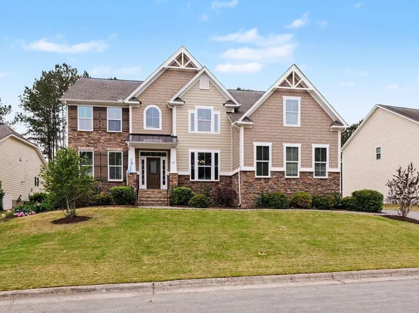 66 Dover Grant Ct, Chapel Hill, NC 27517
