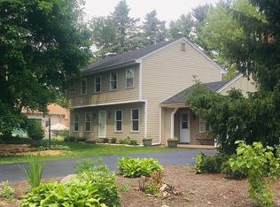 35W728 Park Ln, St Charles, IL 60175