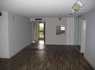 6100 NW 2nd Ave APT 427, Boca Raton, FL 33487