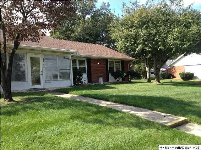 1st image of 386 Chatham Court #D