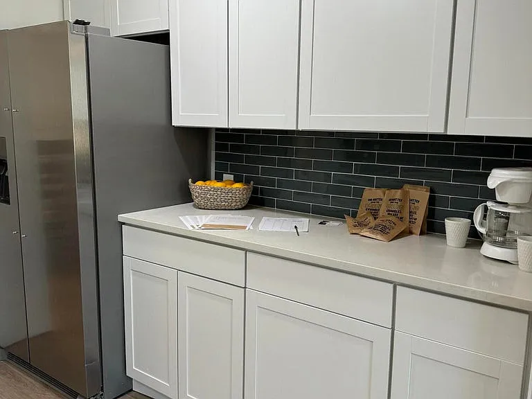 248 Beachview Dr — Photo 9