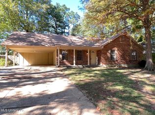 6700 Lake Forest Dr N, Walls, MS 38680