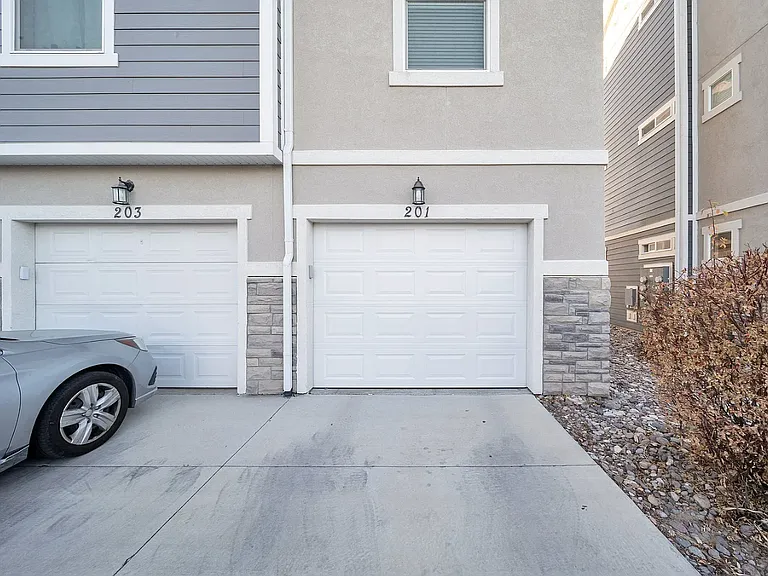 13084 S Tortola Dr #201 — Photo 15