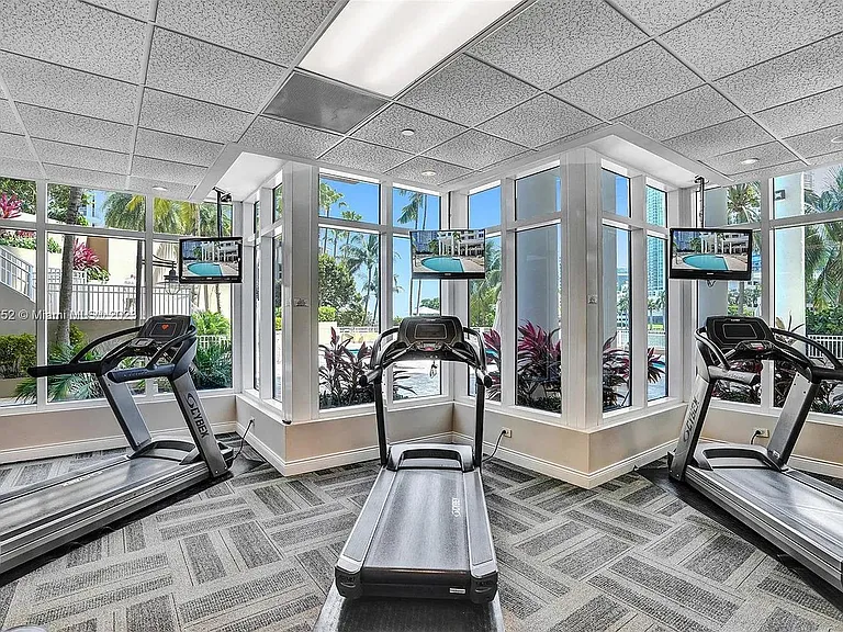 801 Brickell Key Blvd #1707 — Photo 46