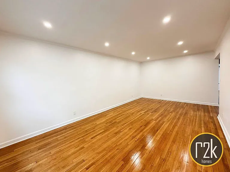 160-41 Willets Point Blvd #2A — Photo 12