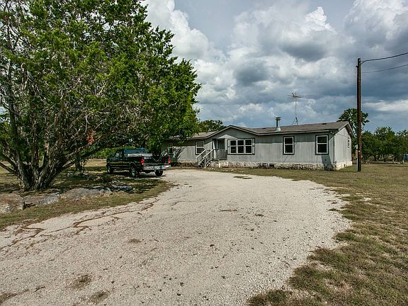 4th image of 573 Buckhorn Trl