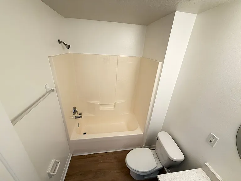 151 Granada Blvd — Photo 44