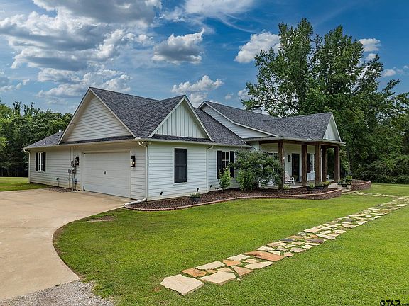 3rd image of 3260 County Road 3707