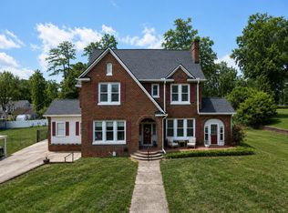 906 College Dr, Gaffney, SC 29340
