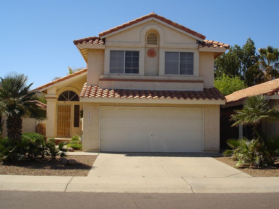 1st image of 4077 E Woodland Dr
