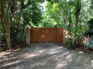 19101 SW 270th St, Homestead, FL 33031