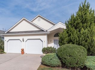 57 Summerhill Dr, Manahawkin, NJ
