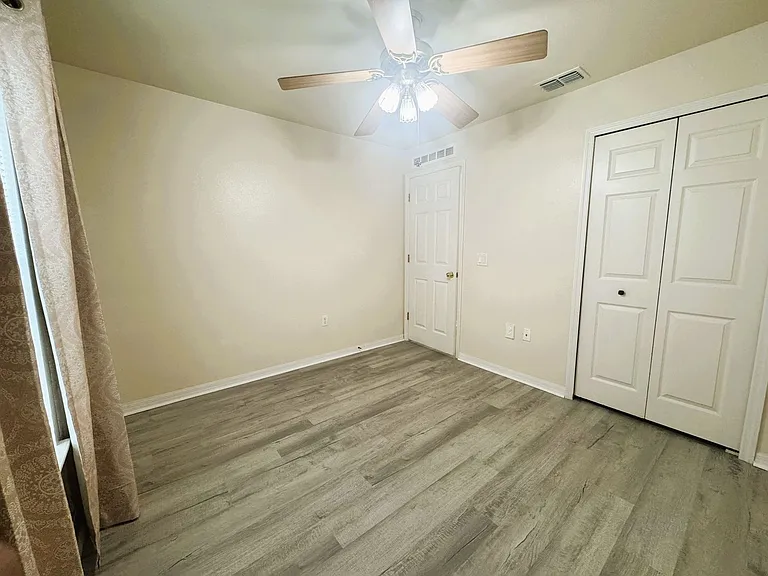 2105 Atwater Dr — Photo 14