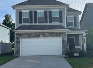 2384 Hastings Manor Ln, Hampton, GA 30228