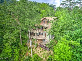 225 Kelly Ridge Rd, Townsend, TN 37882