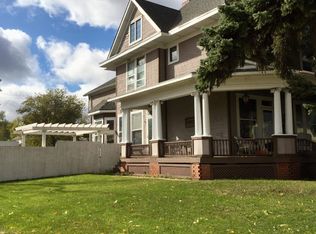 226 E 6th Ave, Redfield, SD 57469