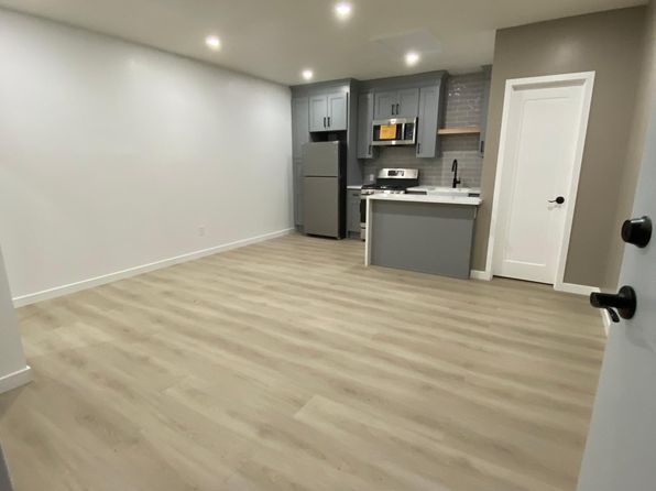 (undisclosed Address)