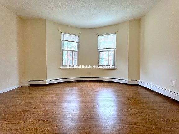 2nd image of 52 S Huntington Ave #1