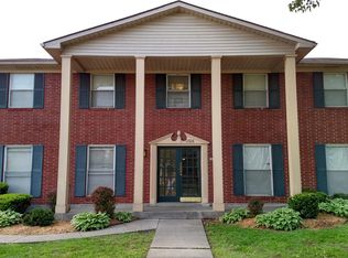 1706 Valley Forge Way APT 1, Louisville, KY 40215
