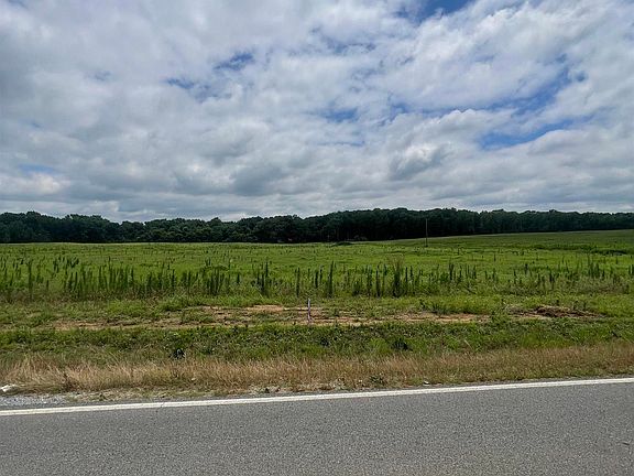 2nd image of 1 Ed Ray Rd