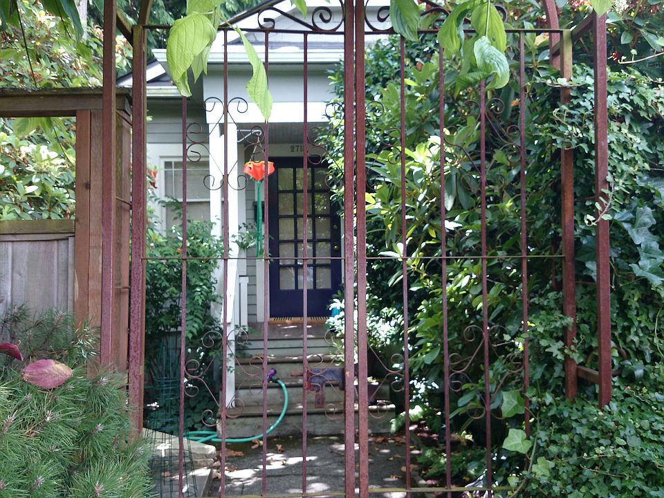 1st image of 2715 Queen Anne Ave N
