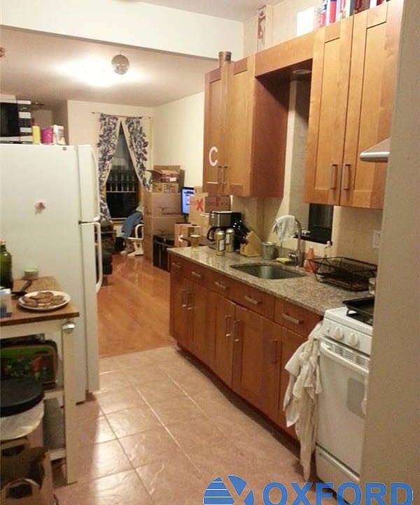 1st image of 254 W 93rd St APT 2